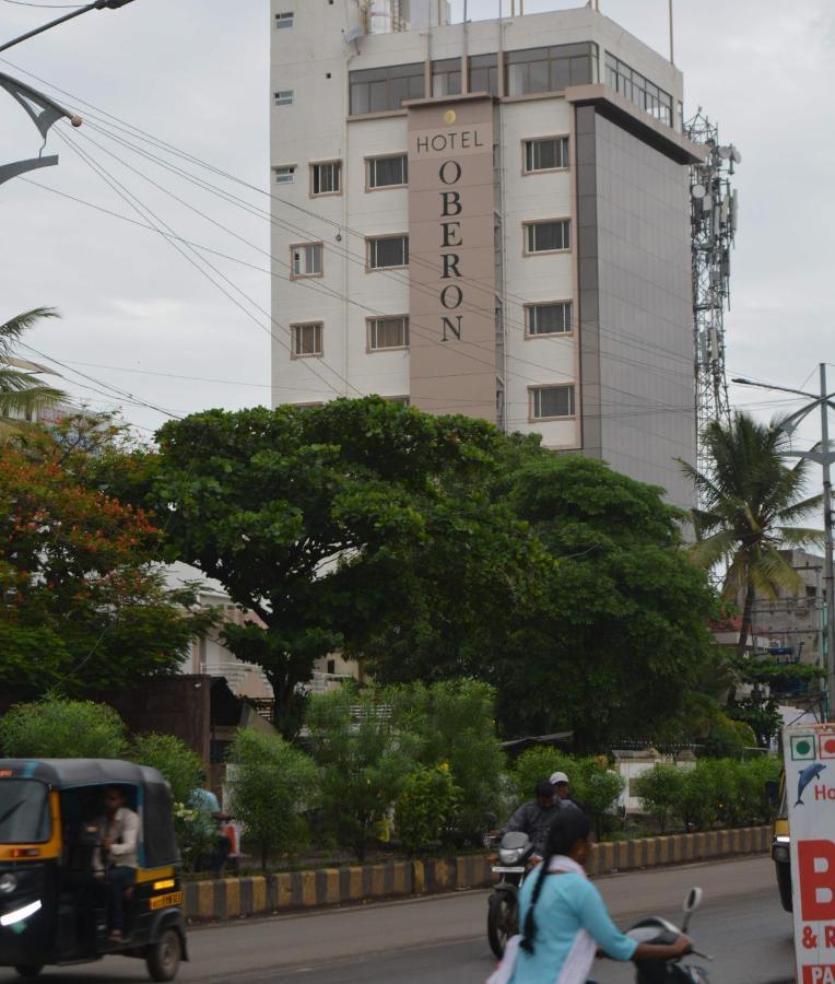 Hotel Oberon Solāpur Exterior foto
