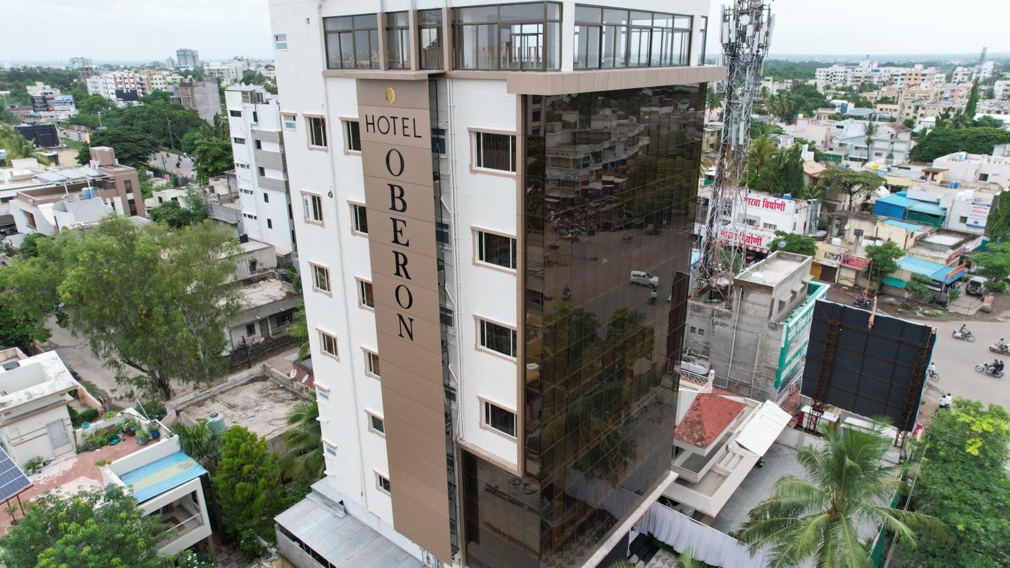 Hotel Oberon Solāpur Exterior foto